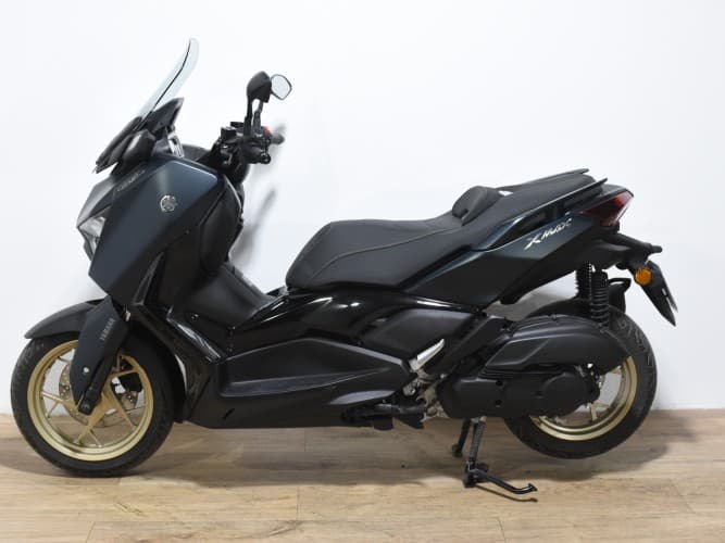 Comprar YAMAHA XMAX 125 2023 de segunda mano YAMAHA XMAX 125 2023 de segunda mano