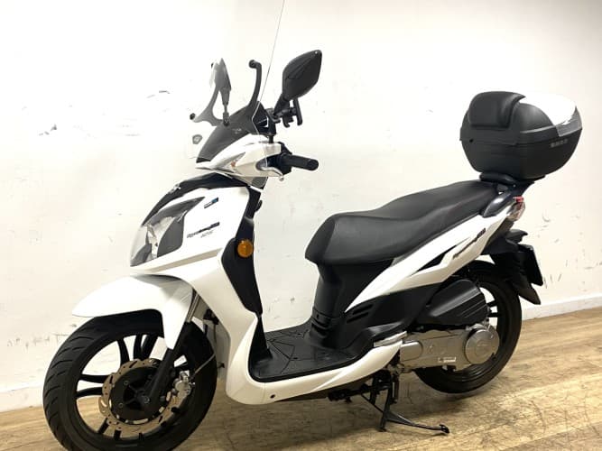 Comprar SYM SYMPHONY 125 SR 2021 de segunda mano SYM SYMPHONY 125 SR 2021 de segunda mano