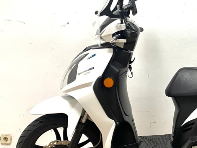 Comprar SYM SYMPHONY 125 SR 2021 de segunda mano SYM SYMPHONY 125 SR 2021 de segunda mano