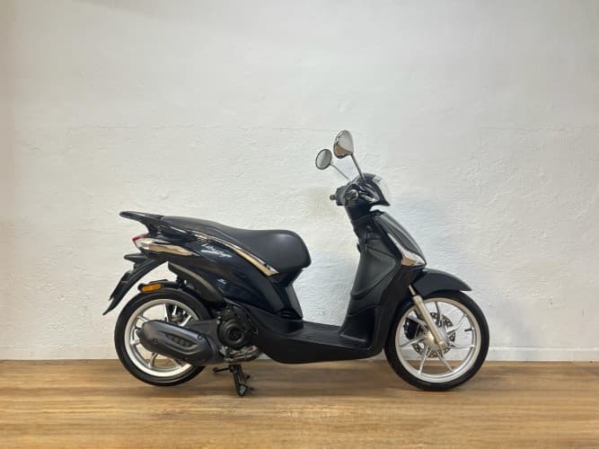 PIAGGIO LIBERTY 50 2024 de segunda mano