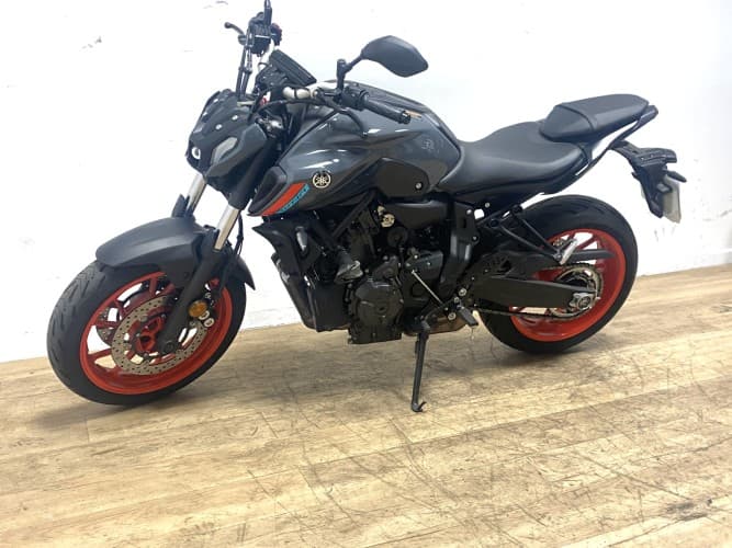 Comprar YAMAHA MT-07 (A) 2021 de segunda mano YAMAHA MT-07 (A) 2021 de segunda mano