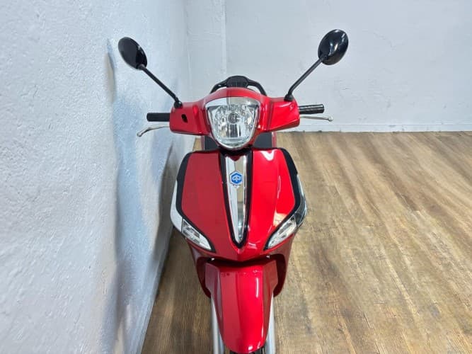 PIAGGIO LIBERTY 50 2024 de segunda mano