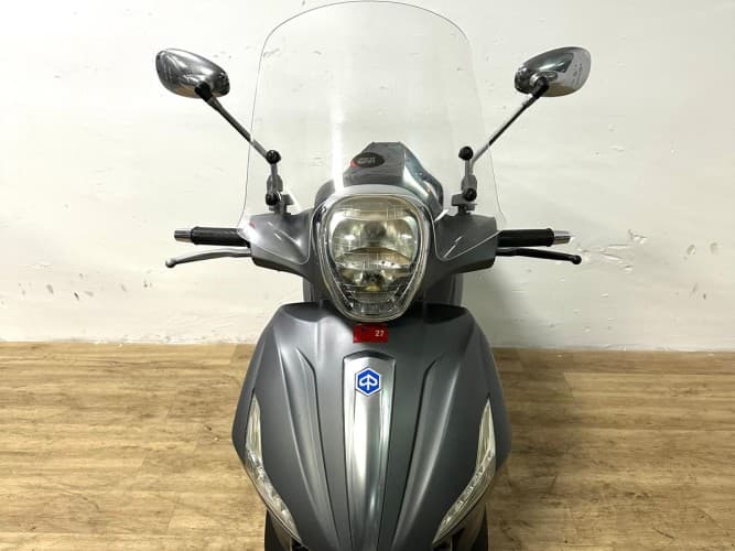 PIAGGIO BEVERLY 300 2017 de segunda mano