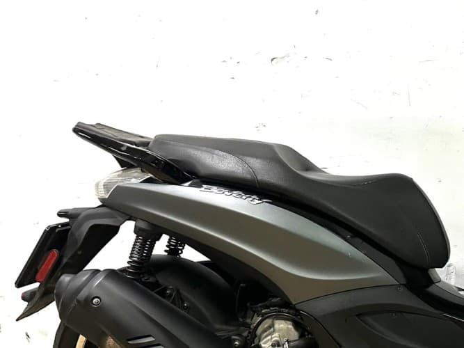 PIAGGIO BEVERLY 300 2017 de segunda mano
