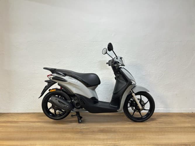 Comprar PIAGGIO LIBERTY 50 2024 de segunda mano PIAGGIO LIBERTY 50 2024 de segunda mano