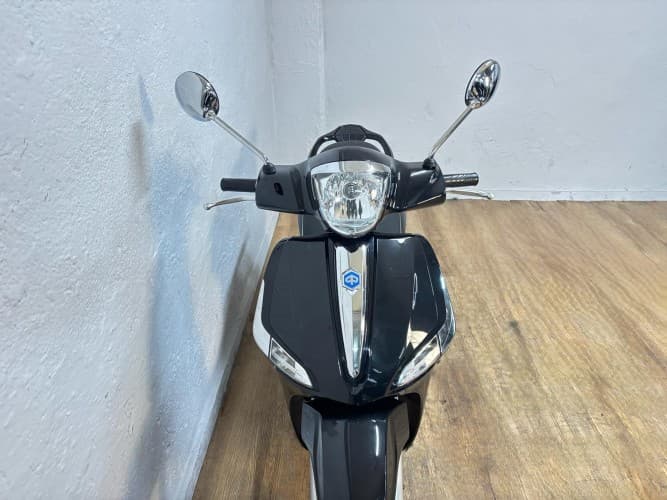 PIAGGIO LIBERTY 50 2024 de segunda mano
