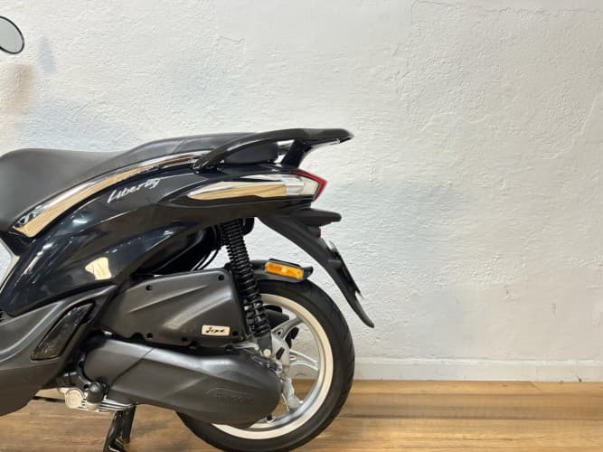 PIAGGIO LIBERTY 50 2024 de segunda mano