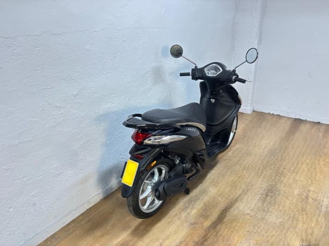 PIAGGIO LIBERTY 50 2024 de segunda mano