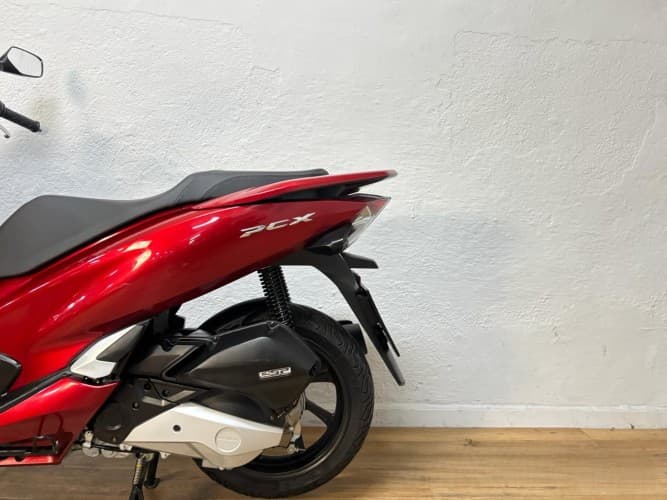Comprar HONDA PCX 125 2019 de segunda mano HONDA PCX 125 2019 de segunda mano