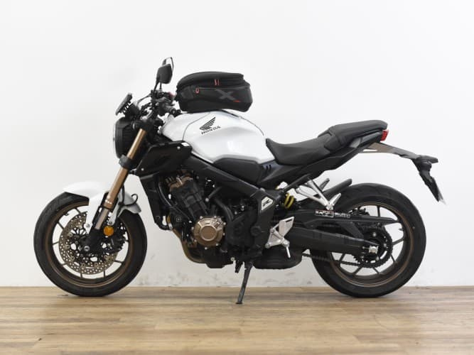 Comprar HONDA CB 650 R (A) 2022 de segunda mano HONDA CB 650 R (A) 2022 de segunda mano