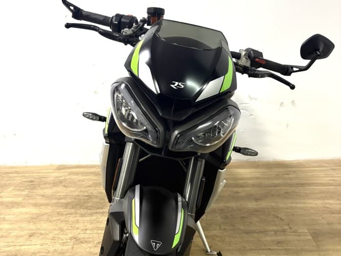 Comprar TRIUMPH STREET TRIPLE RS 2024 de segunda mano TRIUMPH STREET TRIPLE RS 2024 de segunda mano