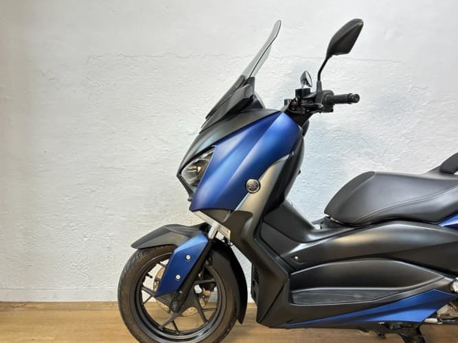 Comprar YAMAHA XMAX 125 2018 de segunda mano YAMAHA XMAX 125 2018 de segunda mano