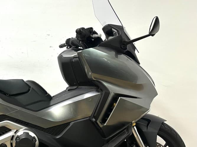 Comprar HONDA FORZA 750 (A)(2 MALETAS) 2023 de segunda mano HONDA FORZA 750 (A)(2 MALETAS) 2023 de segunda mano