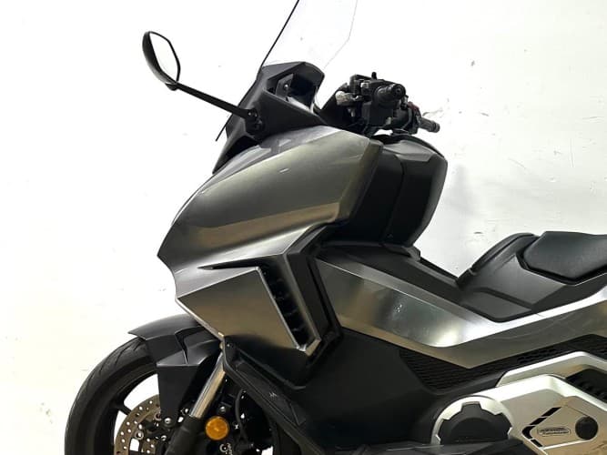 Comprar HONDA FORZA 750 (A)(2 MALETAS) 2023 de segunda mano HONDA FORZA 750 (A)(2 MALETAS) 2023 de segunda mano