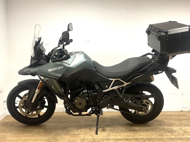 SUZUKI V STROM 800 2024 de segunda mano