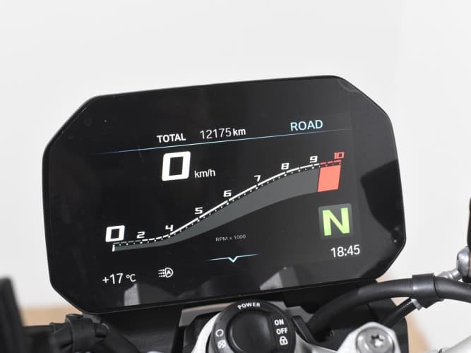 BMW F 900 R 2024 de segunda mano