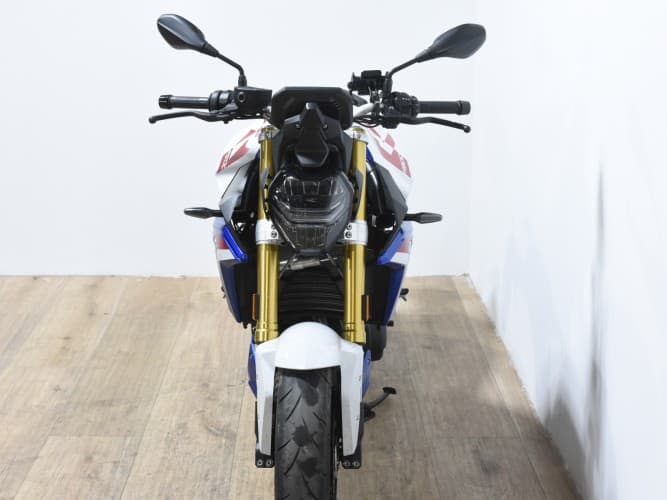 BMW F 900 R 2024 de segunda mano