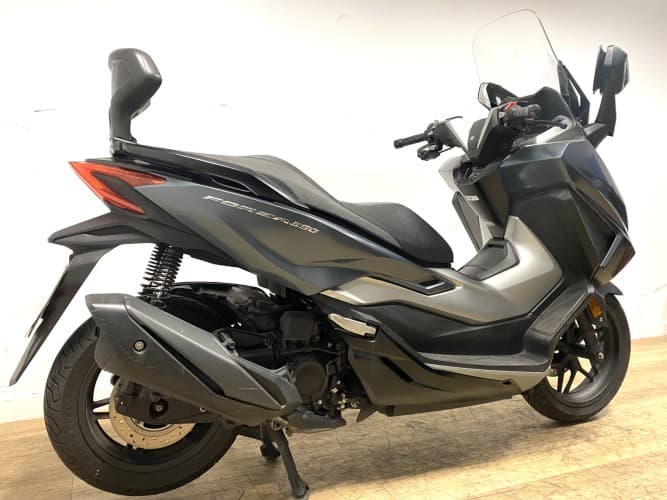 Comprar HONDA FORZA 350 2023 de segunda mano HONDA FORZA 350 2023 de segunda mano