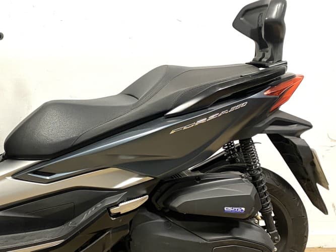 Comprar HONDA FORZA 350 2023 de segunda mano HONDA FORZA 350 2023 de segunda mano