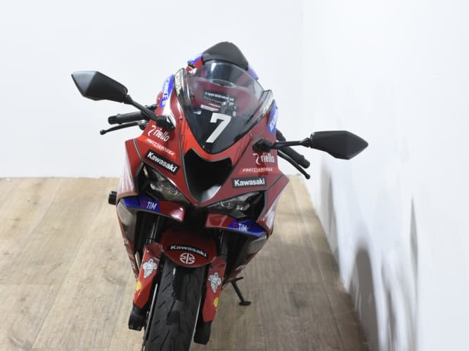 KAWASAKI NINJA ZX-6R 2025 de segunda mano