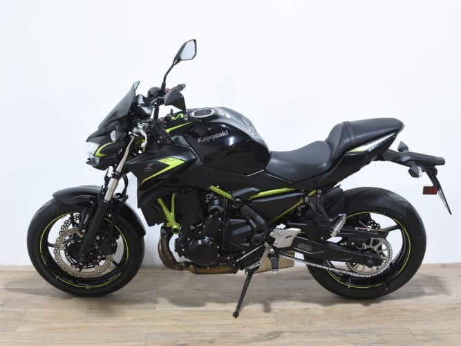 Comprar KAWASAKI Z 650 (A) 2022 de segunda mano KAWASAKI Z 650 (A) 2022 de segunda mano