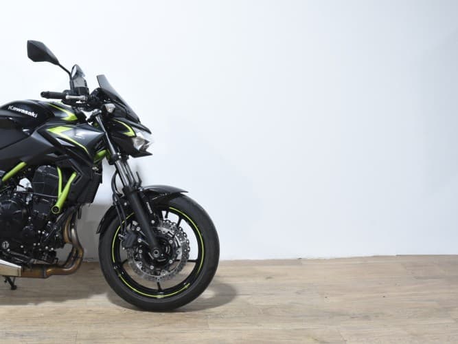 Comprar KAWASAKI Z 650 (A) 2022 de segunda mano KAWASAKI Z 650 (A) 2022 de segunda mano