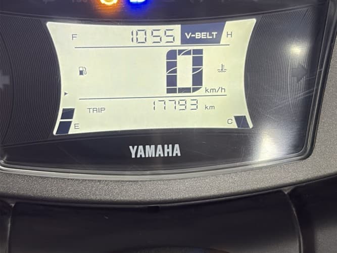 YAMAHA NMAX 125 2021 de segunda mano