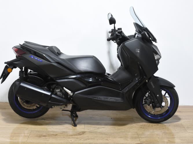 Comprar YAMAHA XMAX 300 2024 de segunda mano YAMAHA XMAX 300 2024 de segunda mano