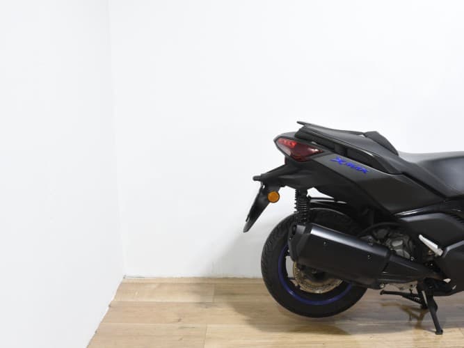 Comprar YAMAHA XMAX 300 2024 de segunda mano YAMAHA XMAX 300 2024 de segunda mano