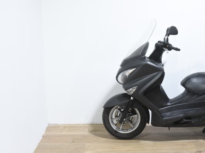 SUZUKI BURGMAN 125 2014 de segunda mano