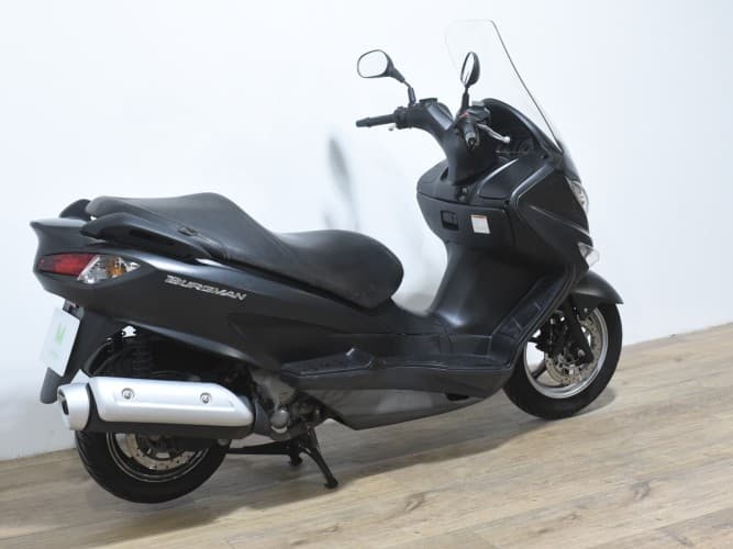 SUZUKI BURGMAN 125 2014 de segunda mano