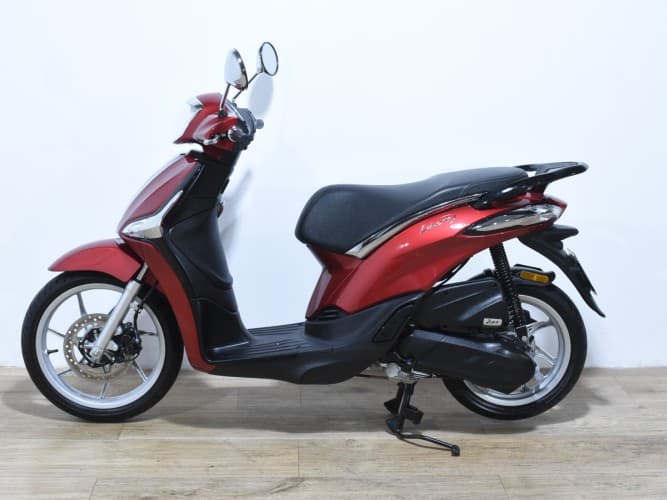 Comprar PIAGGIO LIBERTY 50 (IVA DEDUCIBLE) 2024 de segunda mano PIAGGIO LIBERTY 50 (IVA DEDUCIBLE) 2024 de segunda mano
