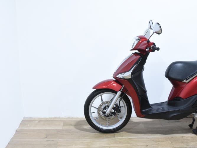 Comprar PIAGGIO LIBERTY 50 (IVA DEDUCIBLE) 2024 de segunda mano PIAGGIO LIBERTY 50 (IVA DEDUCIBLE) 2024 de segunda mano