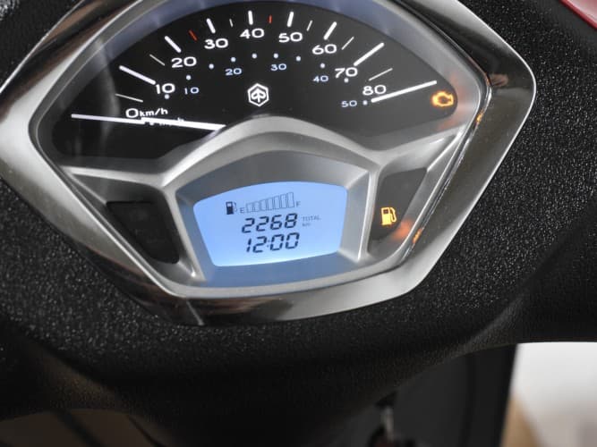 Comprar PIAGGIO LIBERTY 50 (IVA DEDUCIBLE) 2024 de segunda mano PIAGGIO LIBERTY 50 (IVA DEDUCIBLE) 2024 de segunda mano