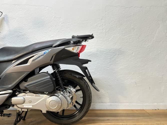 SYM SYMPHONY 125 2024 de segunda mano