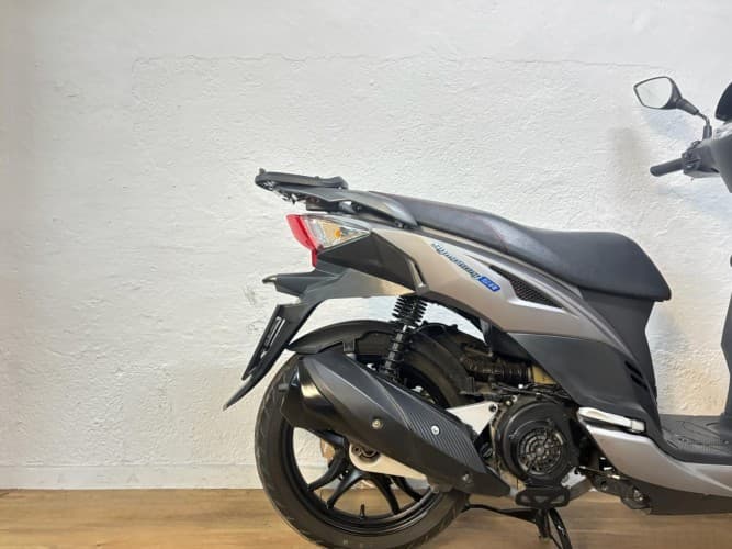 SYM SYMPHONY 125 2024 de segunda mano