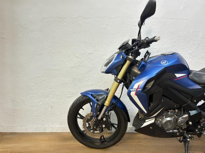 Comprar KEEWAY RKF 125 2022 de segunda mano KEEWAY RKF 125 2022 de segunda mano