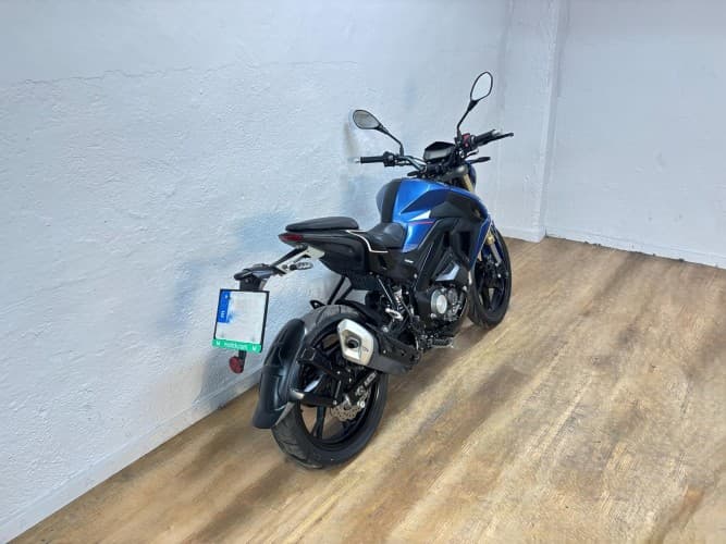 Comprar KEEWAY RKF 125 2022 de segunda mano KEEWAY RKF 125 2022 de segunda mano