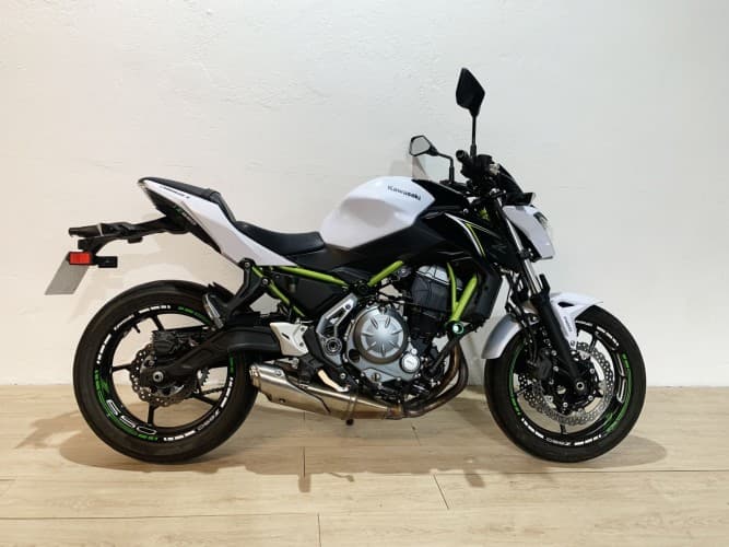 Comprar KAWASAKI Z 650 (A2)(ABS) 2018 de segunda mano KAWASAKI Z 650 (A2)(ABS) 2018 de segunda mano