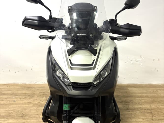 Comprar HONDA X-ADV 750 (A) 2019 de segunda mano HONDA X-ADV 750 (A) 2019 de segunda mano