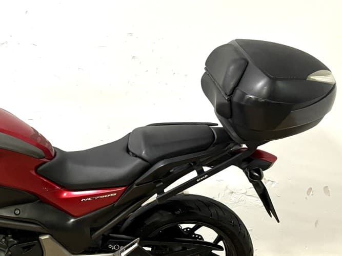 HONDA NC 750 S (A) 2014 de segunda mano
