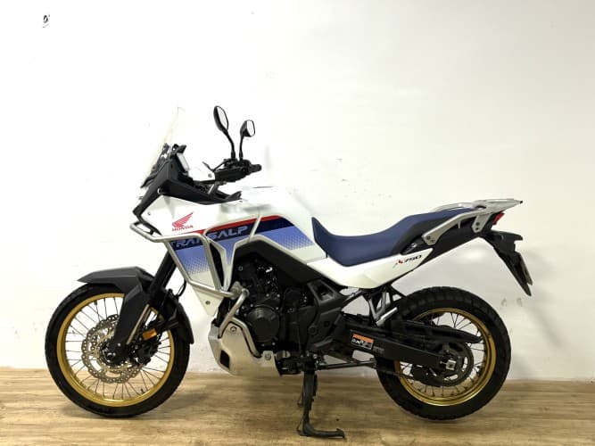 Comprar HONDA XL750 TRANSALP (A) 2024 de segunda mano HONDA XL750 TRANSALP (A) 2024 de segunda mano