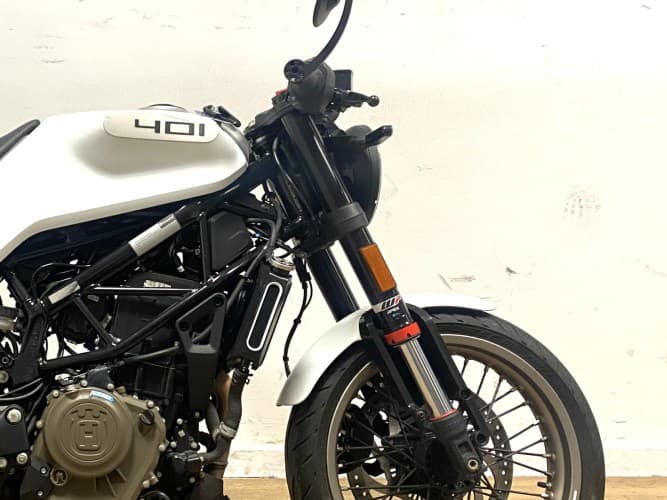 HUSQVARNA VITPILEN 401 2022 de segunda mano