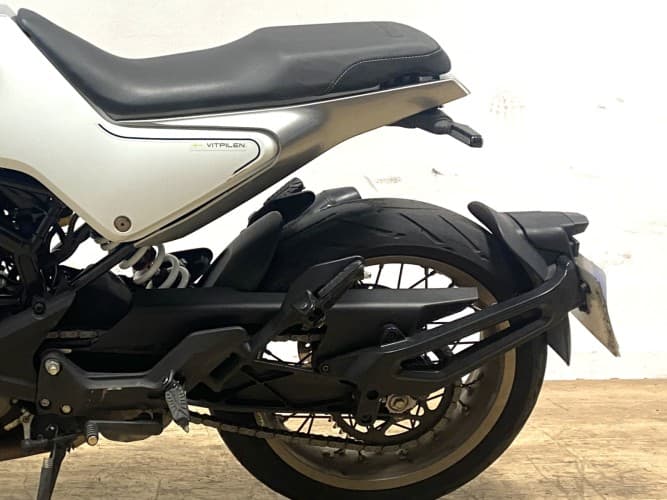 HUSQVARNA VITPILEN 401 2022 de segunda mano