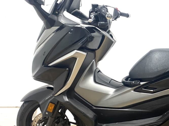 HONDA FORZA 350 2021 de segunda mano