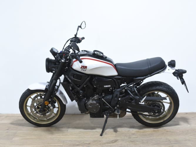 YAMAHA XSR 700 (A) 2022 de segunda mano