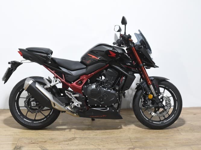 HONDA CB 750 HORNET 2023 de segunda mano