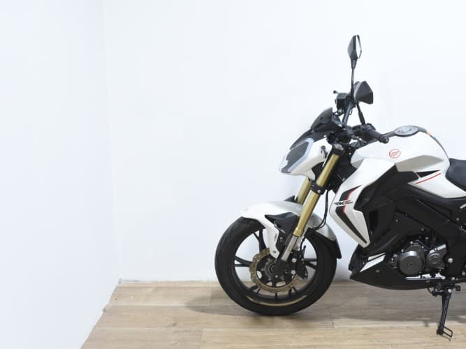 KEEWAY RKF 125 2023 de segunda mano