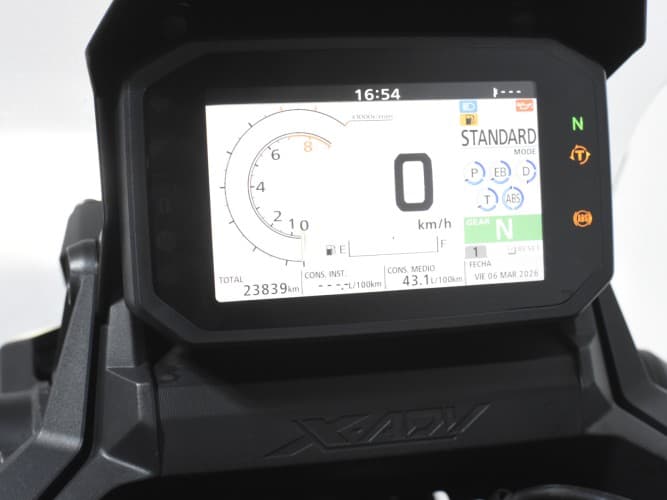 HONDA X-ADV 750 (A) 2022 de segunda mano