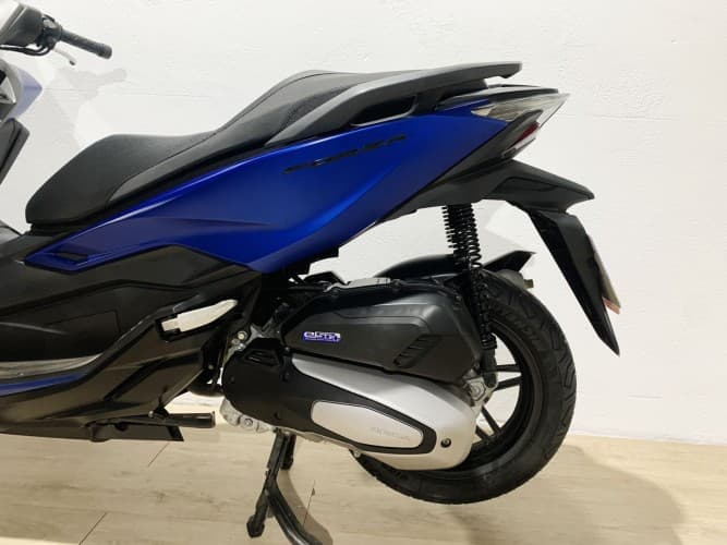 HONDA FORZA 125 2022 de segunda mano